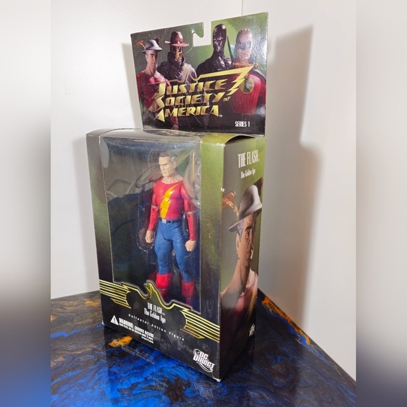 Lot of 3 DC Direct Justice Society of America  series 1 collectable figures - Picture 3 of 8